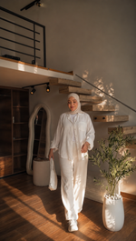 WHITE LINEN SET